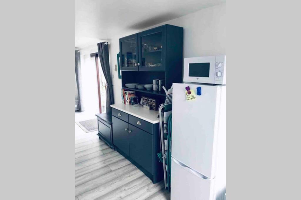 Fuchsia Apartment Tranquil Modern Seaside Apartment On The Wild Atlantic Way 戈尔韦 外观 照片